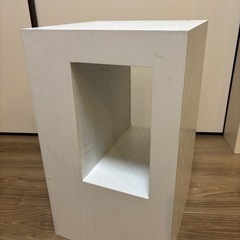 サイドテーブルの画像