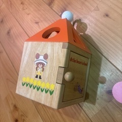 くまのがっこう　型はめパズル　ハウスパズル
の画像