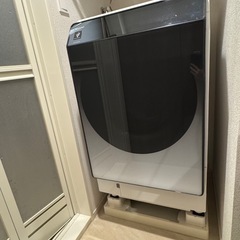 SHARP ドラム式洗濯乾燥機 シルバー系 ES-W114-SR 洗濯11.0kg /乾燥6.0kg /ヒートポンプ乾燥 /右開きの画像