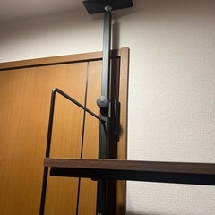 突っ張り棒付きラック
の画像
