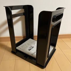 新聞収納の画像