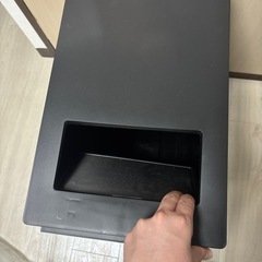 ゴミ箱45L ペダル式　2個までOKの画像