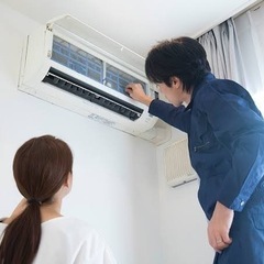 【高収入‼️未経験から始められるエアコン取付スタッフ募集💪】　の画像