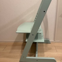 伊勢丹で購入した子供イスです。の画像