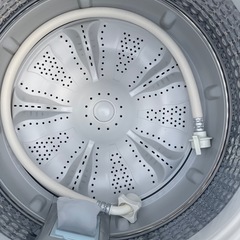 送料・設置込み可　洗濯機　5.5kg Haier 2021年【分解クリーニング済み】の画像