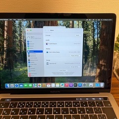 【美品】MacBook Pro 2019 13インチ（Touch Bar付き）の画像