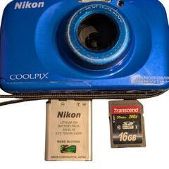 Nikon　デジタルカメラ