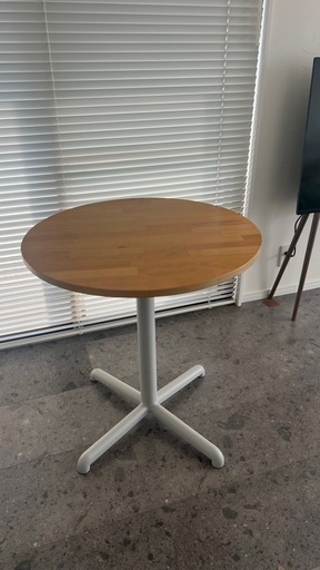 カフェテーブル ラウンド IKEA STENSELE