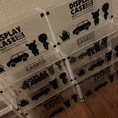 ガチャガチャ　ケース　カプセルトイケース　横開きディスプレイケースの画像