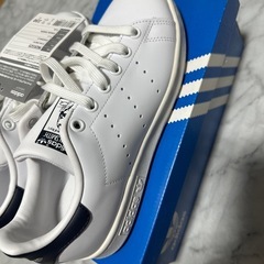 新品未使用！adidas スタン・スミス23cmの画像