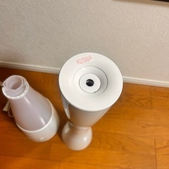 美品 加湿器 スタイリッシュの画像