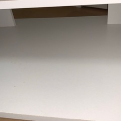 引き取りのみ　テレビの台座用に使用していた、キャスター付きテーブルの画像