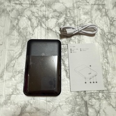 【新品未使用】モバイルバッテリー 大容量 Type C 20000mAh 急速充電 3台同時の画像