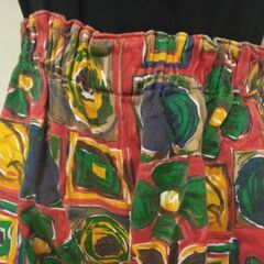 ハーフパンツ　短パン　赤×果物・花の画像