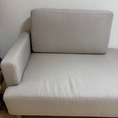 ソファ　ベージュの画像