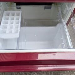 2018年製美品　アクア　冷蔵庫　赤　レッド　自動霜取り　一人暮らし　単身 2018年製美品アクア冷蔵庫赤レッド自動霜取り一人暮らし単身 (T