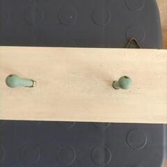 壁掛けフックの画像