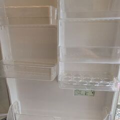 ☆完売　AQUA　大型冷蔵庫　400L 右開き　美品　ファミリーの画像