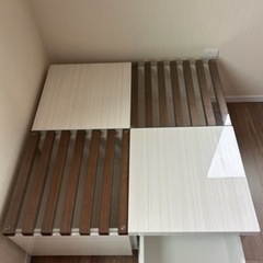お値引き中！ガラステーブル　ローテーブルの画像
