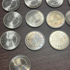 卸在位60年記念五百円プルーフ硬貨 21枚セットレインボートーン有御 本日限定出品【希少】卸在位60年記念五百円プルーフ硬貨 21枚