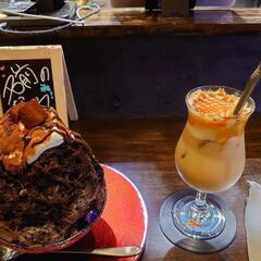 明日土曜日 アニメイト行ったり甘いもの食べたりお酒飲んだり…