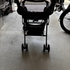 アップリカ　B型ベビーカーの画像