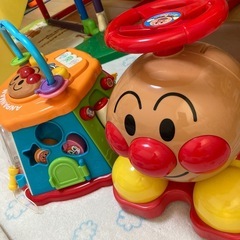 アンパンマンセット　乗り物　知育玩具　おまけ付き