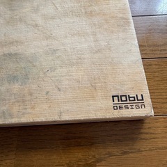 木のまな板の画像