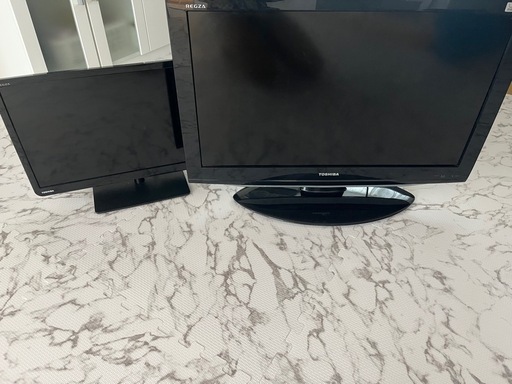 明日までの投稿！処分予定！！REGZA TOSHIBAテレビ　2台セット