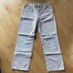 カジュアルパンツ