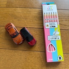 鉛筆　ミニカー