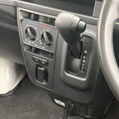 【ローン審査通過率95％！ローンお任せください！】ダイハツ ハイゼットカーゴ 　デラックス　ＳＡ３の画像
