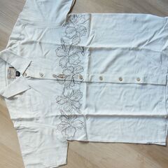 ONEILL  シャツ　Mサイズ (US S)  未使用　極美品　の画像