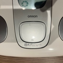 体重計（オムロン）の画像