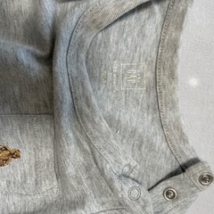 gap ボディスーツ　6-12m 半袖の画像