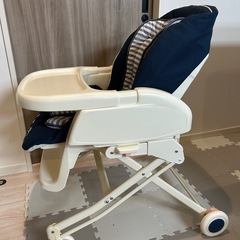 Aprica ハイローチェア 手動
の画像