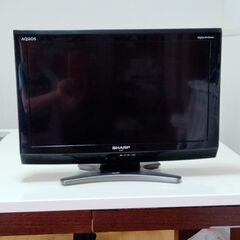シャープアクオス液晶20型テレビ。メインのテレビではなくたまにし...