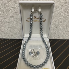 黒真珠　ネックレス　イヤリングの画像