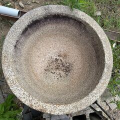 石臼 メダカ飼育 土台付き ペット 水槽の画像