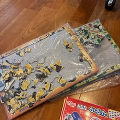 かるた、パズル　各4種類　の画像