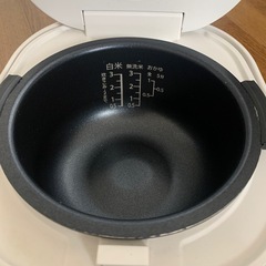 取り引き済み SHARP 3合炊き炊飯器の画像