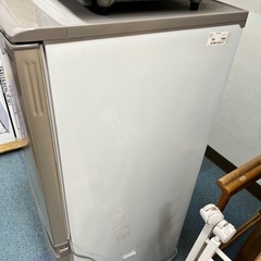 冷蔵庫の画像