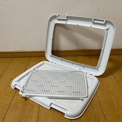 【交渉中】ペットキャリー+ペットトイレ2種　まとめ売りの画像
