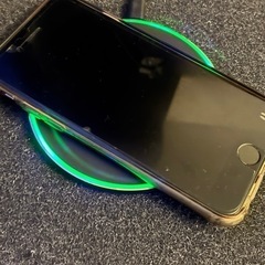 ワイヤレス充電器の画像