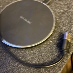 ワイヤレス充電器の画像
