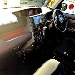 ⭐３０年式★ダイハツトール⭐スマートアシスト搭載車⭐２年車検・２年保証付き！下取り可能♪の画像