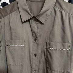 anySiS オリーブ シャツワンピース 半袖の画像