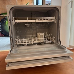 【中古】Panasonic 食洗機 NP-TH1（取扱説明書・付属品付き）の画像
