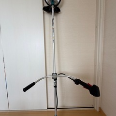 makita マキタ　充電式草刈機　mur190sdstの画像