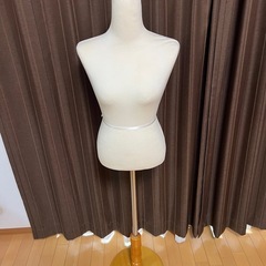 等身大　マネキン　トルソー　の画像